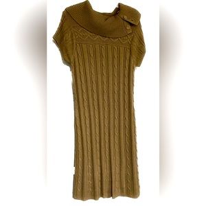 Tan knee length short sleeve sweater dress